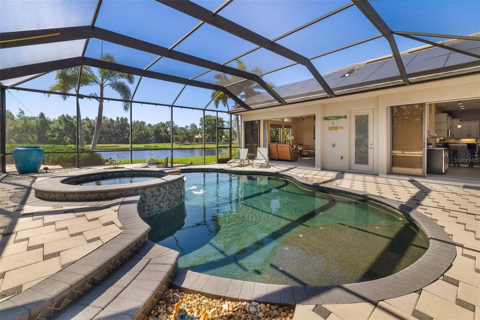 Bradenton, FL 34212,356 BLACKBIRD CT
