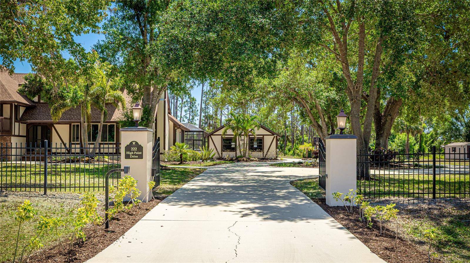 Venice, FL 34292,222 HIGH POINT DR