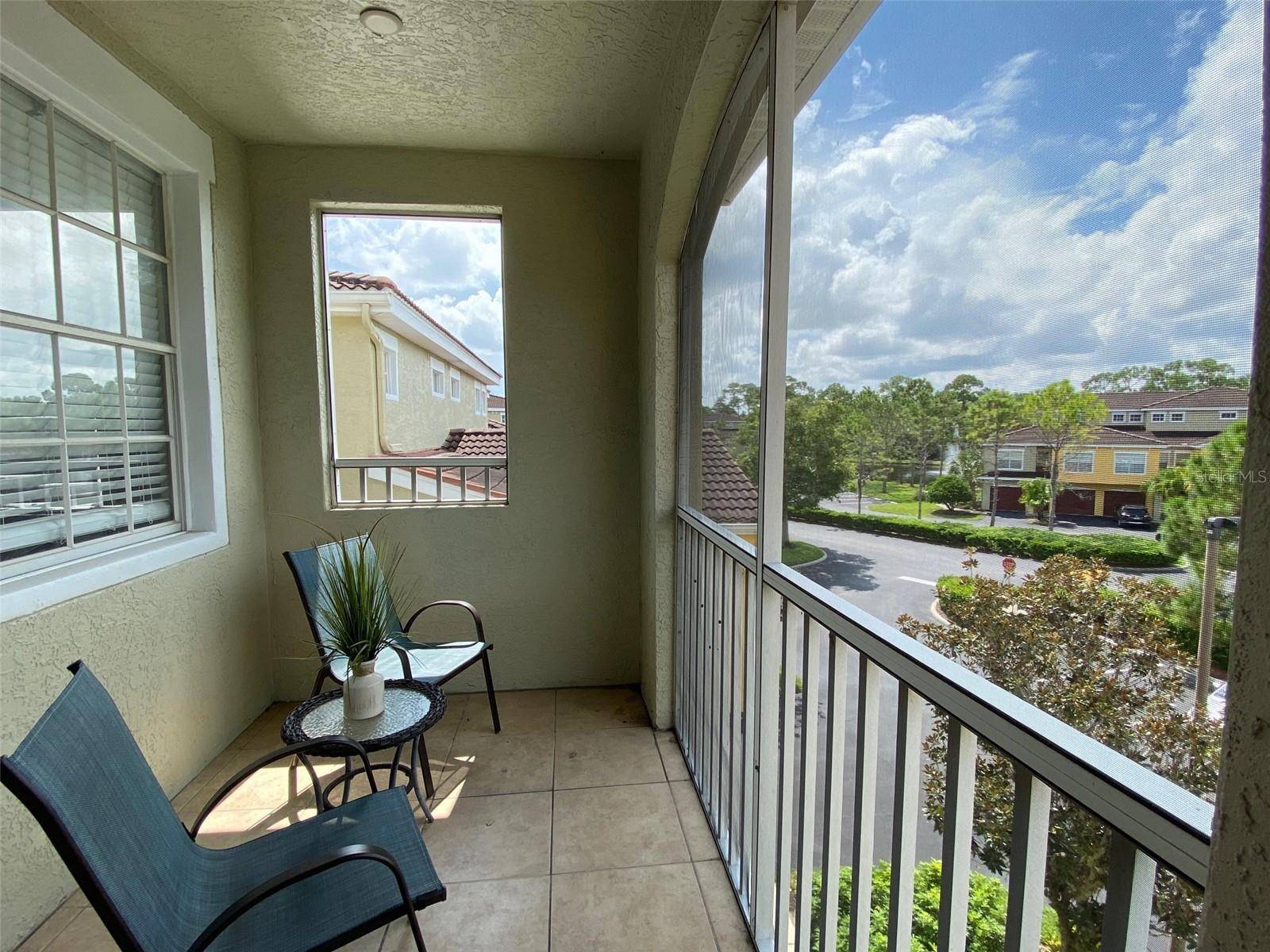 Sarasota, FL 34235,5551 BENTGRASS DR #11-303