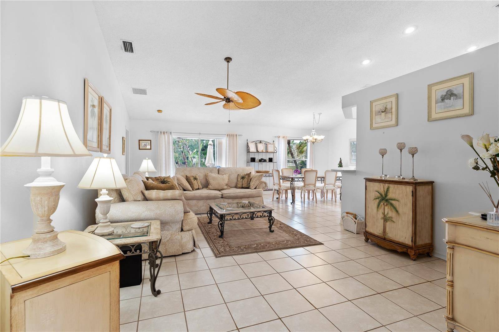 Bradenton, FL 34203,4610 RUNABOUT WAY