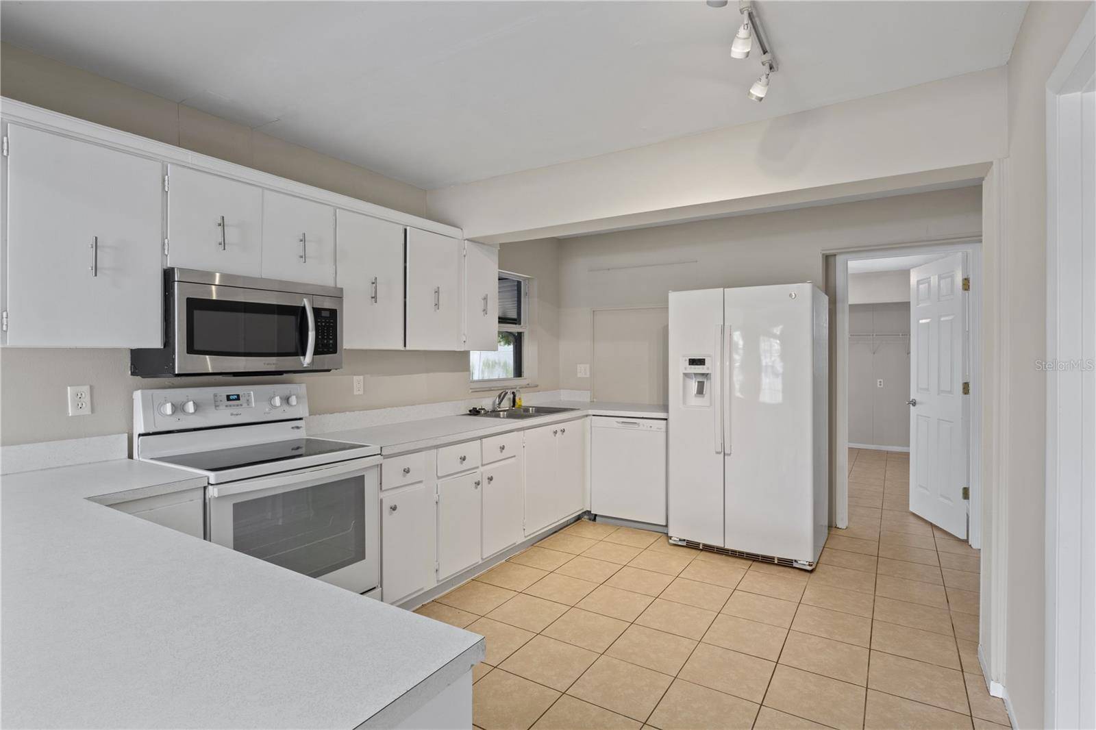 Bradenton, FL 34205,3505 27TH AVE W
