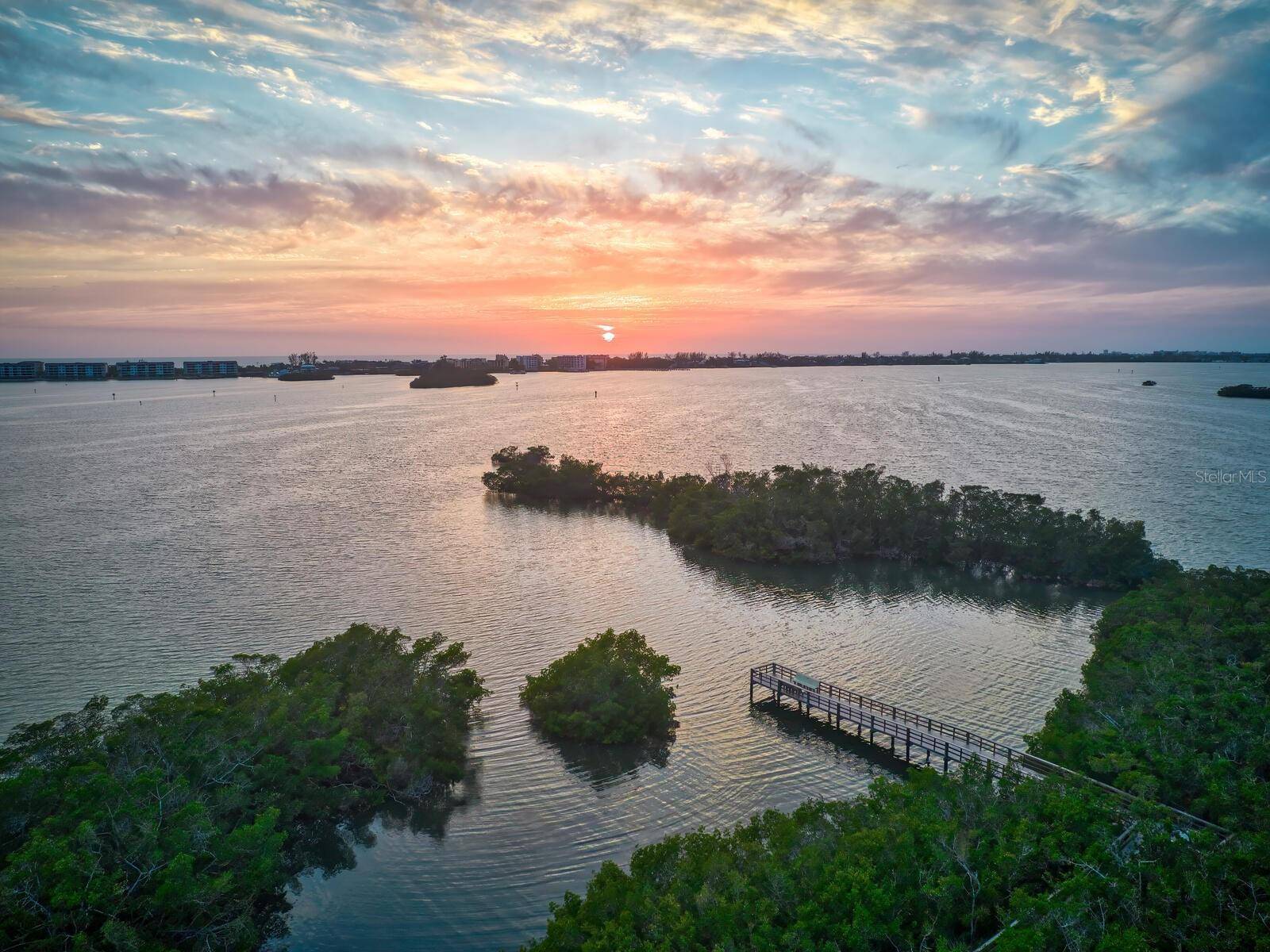 Sarasota, FL 34231,8871 FISHERMENS BAY DR