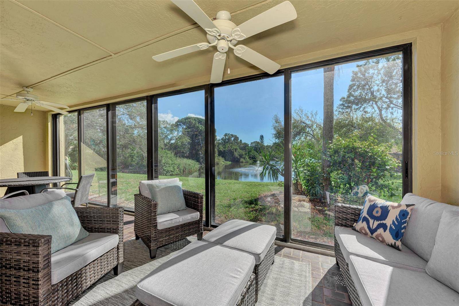Sarasota, FL 34231,5489 ASHTON LAKE DR #5489