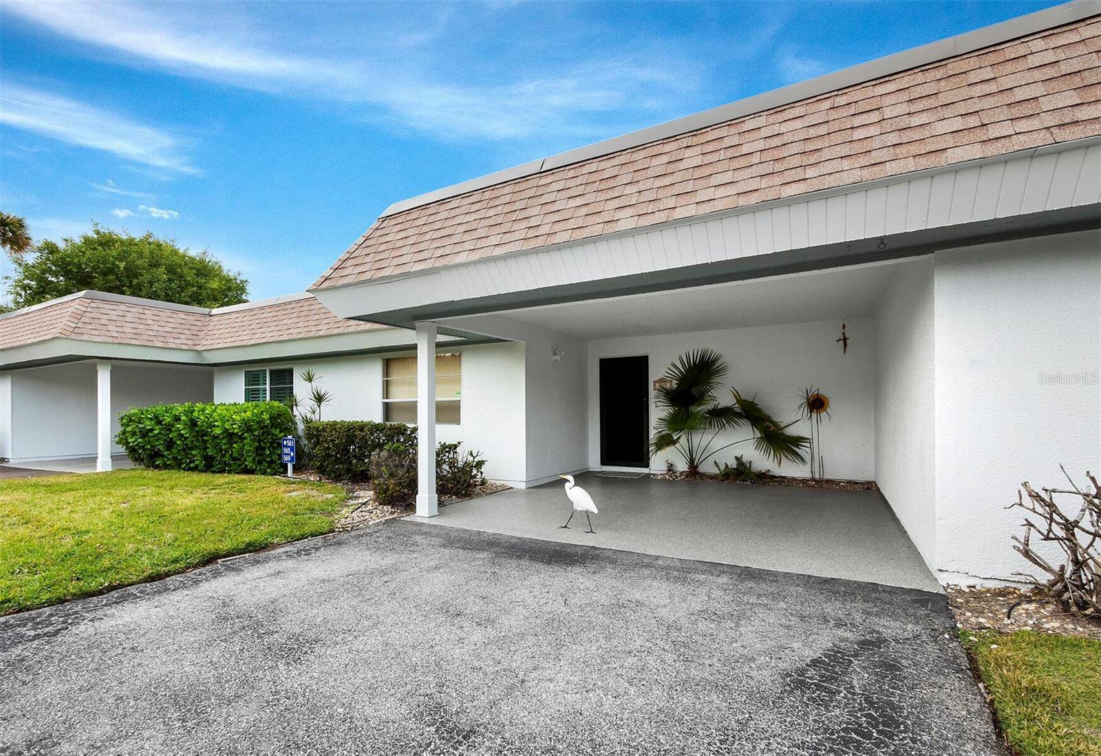 Longboat Key, FL 34228,565 SUTTON PLACE