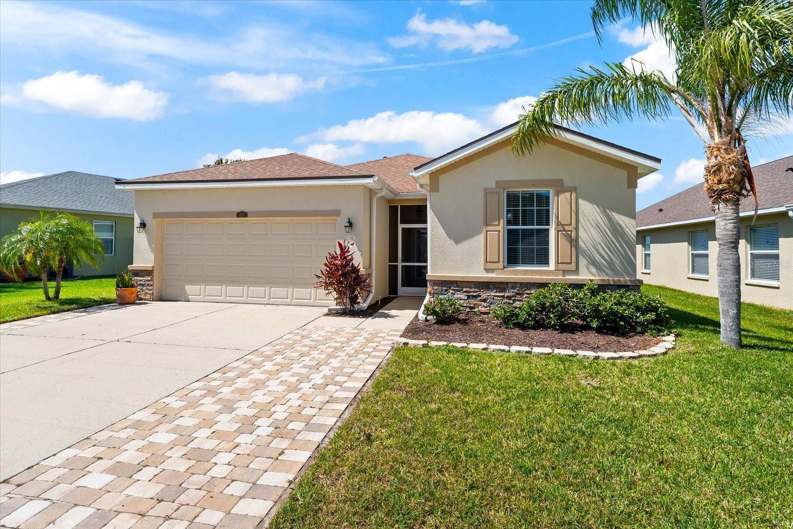 Ruskin, FL 33570,1717 BONITA BLUFF CT