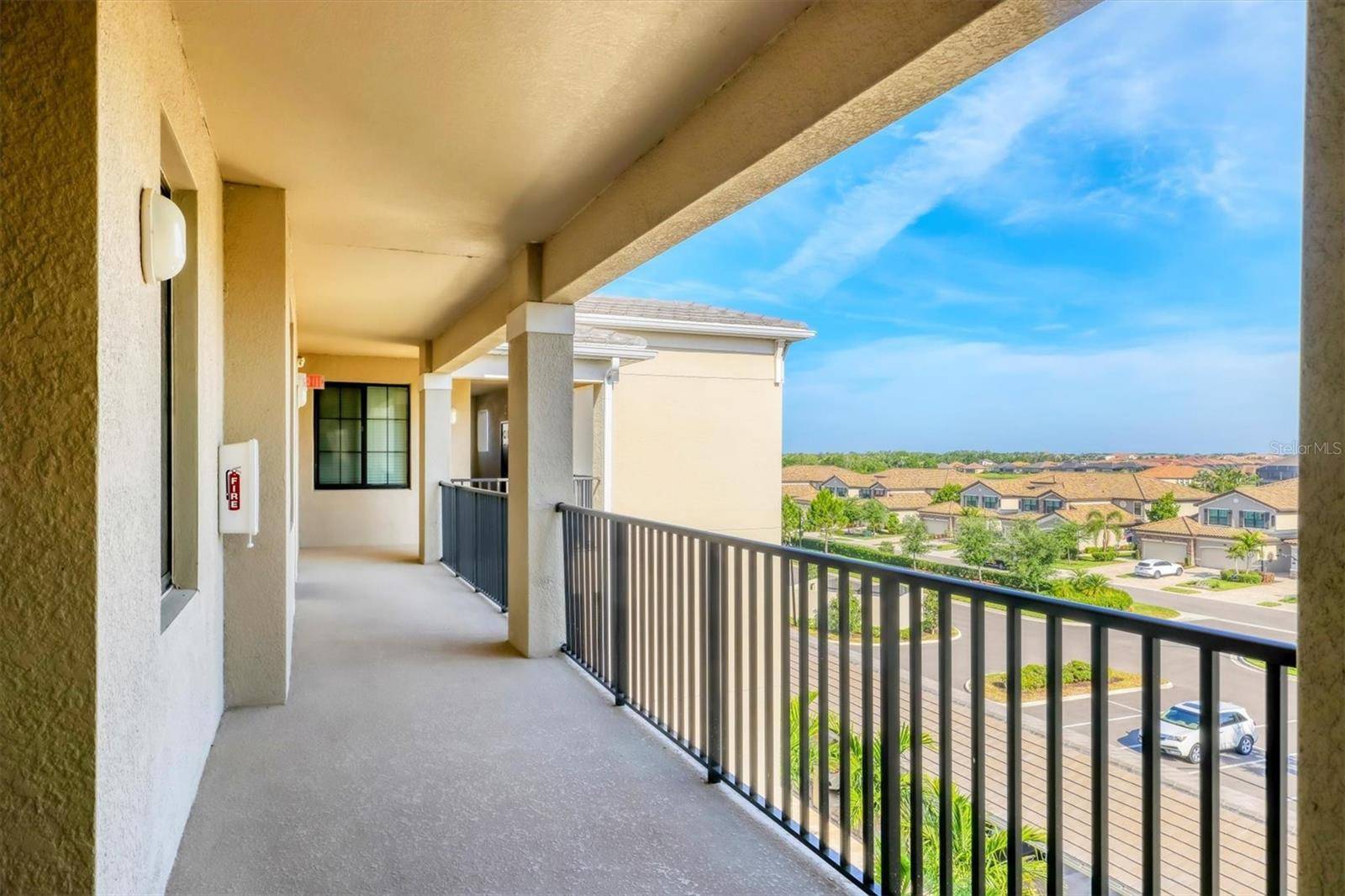Bradenton, FL 34211,18114 GAWTHROP DR #405