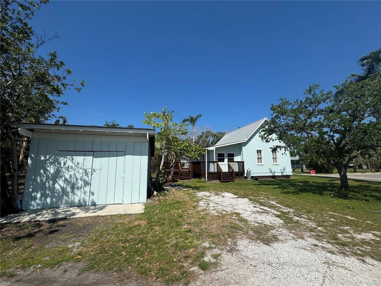 Cortez, FL 34215,12016 45TH AVE W