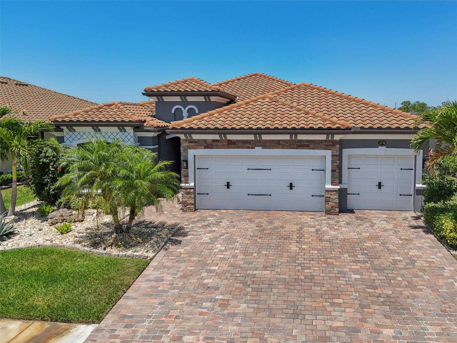 Venice, FL 34293,13786 VANCANZA DR