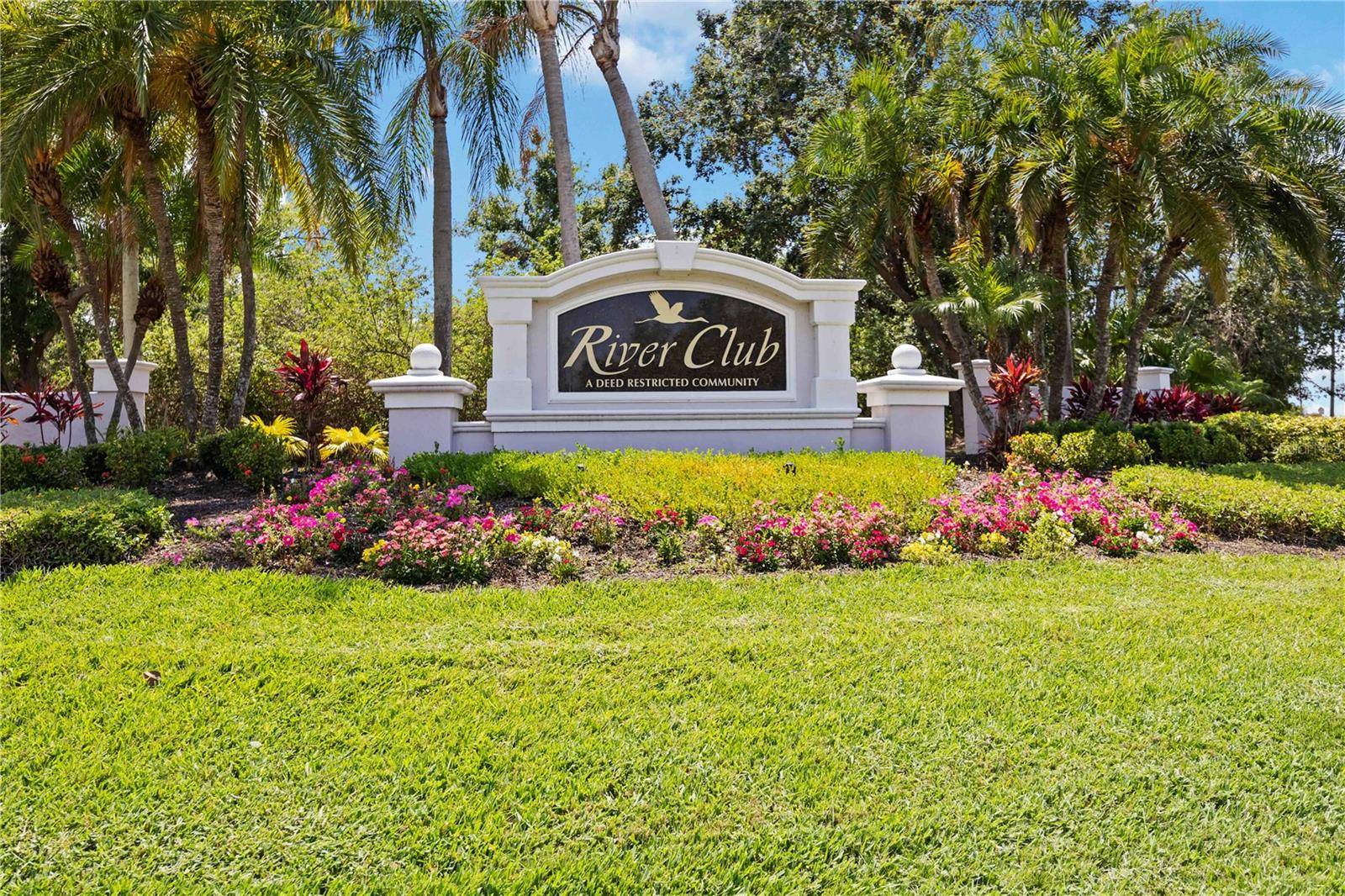 Bradenton, FL 34202,9915 OLD HYDE PARK PL