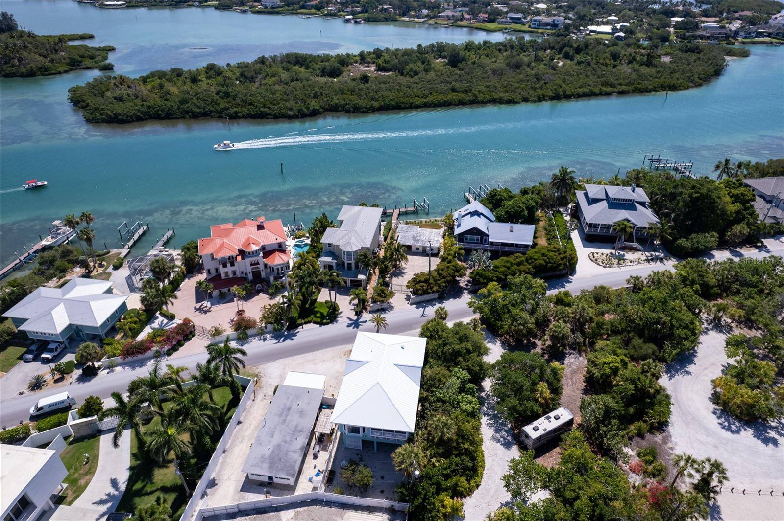 Nokomis, FL 34275,624 S CASEY KEY RD