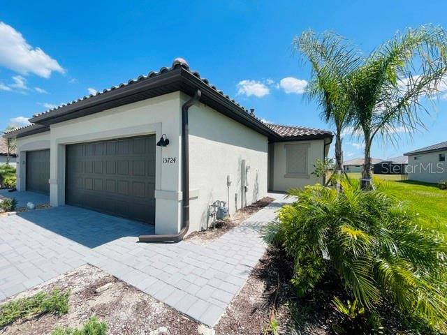 Bradenton, FL 34211,15724 SUNNY DAY DR