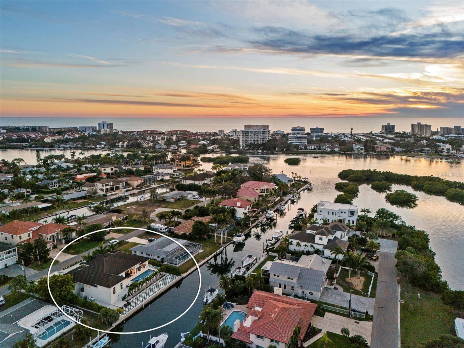 Sarasota, FL 34231,1643 STANFORD LN