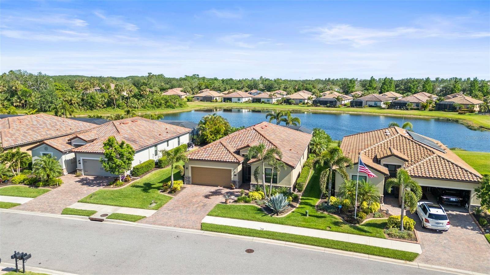 Bradenton, FL 34212,7120 QUIET CREEK DR
