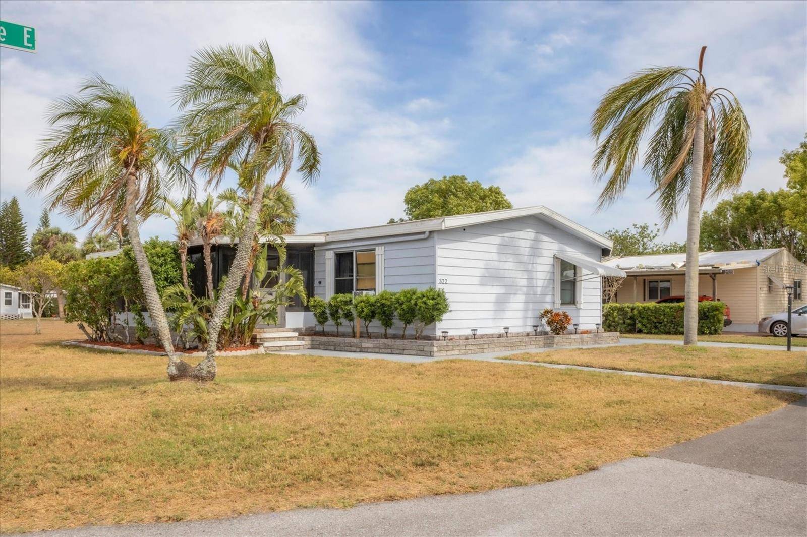 Palmetto, FL 34221,6710 36TH AVE E #322