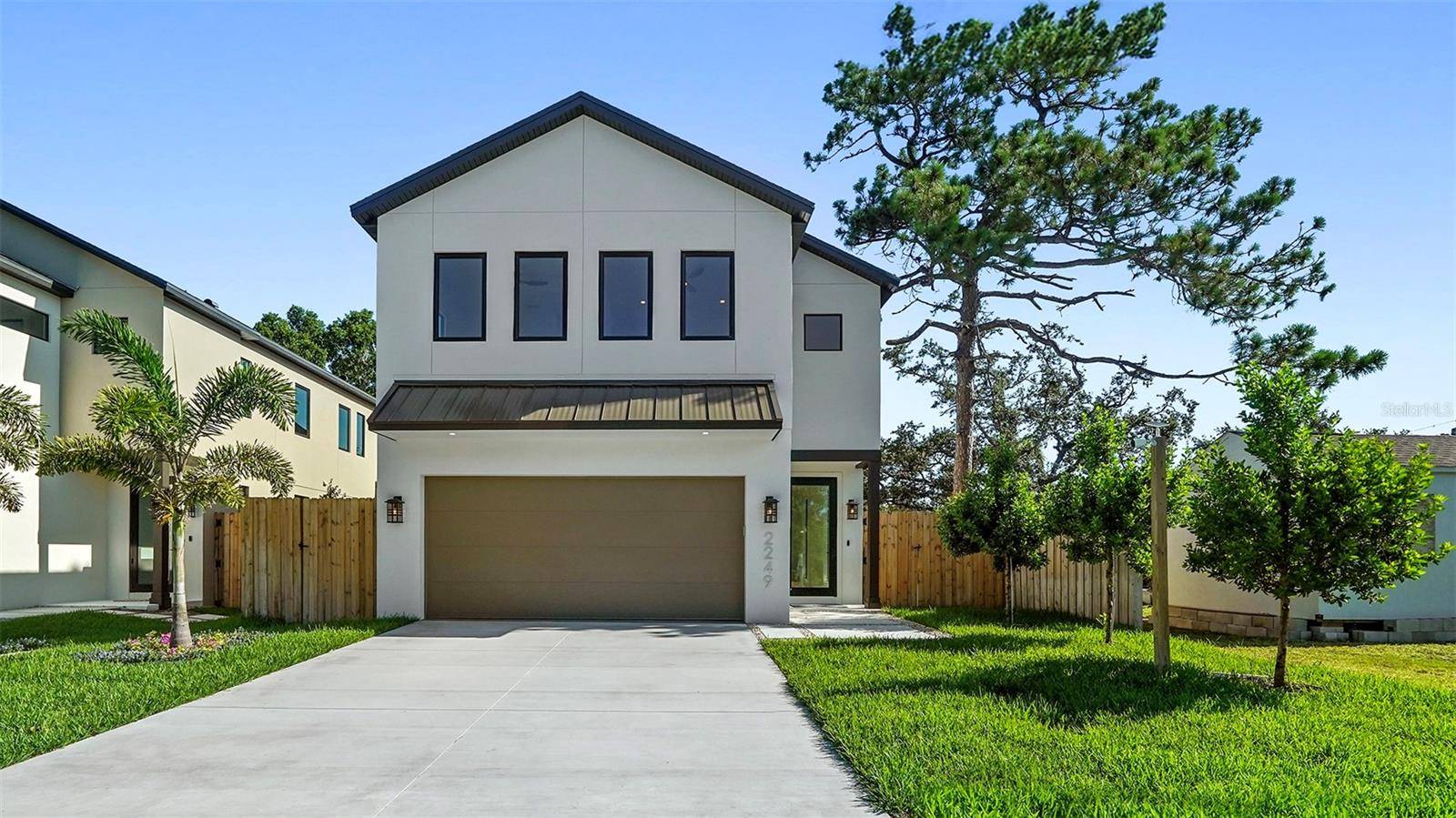 Sarasota, FL 34231,2249 OAK TERRACE TER