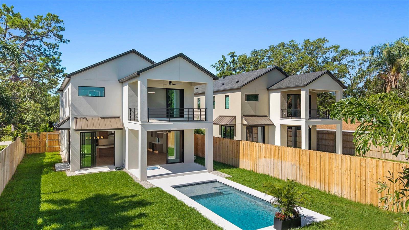 Sarasota, FL 34231,2249 OAK TERRACE TER
