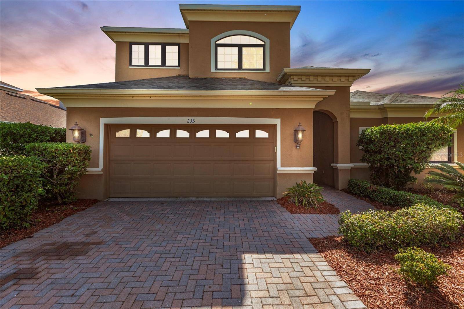 Bradenton, FL 34212,235 DAHLIA CT