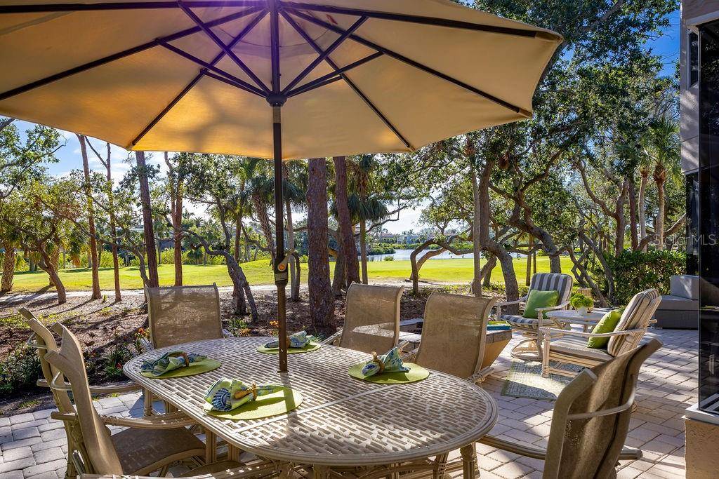 Longboat Key, FL 34228,3521 FAIR OAKS LN