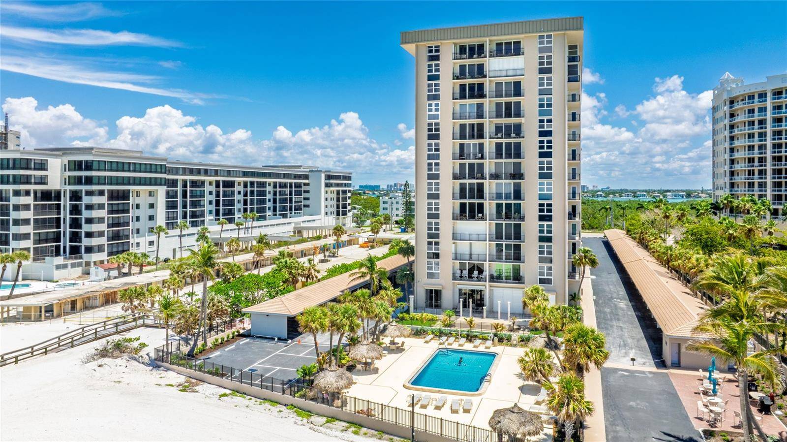 Sarasota, FL 34236,1212 BENJAMIN FRANKLIN DR #909