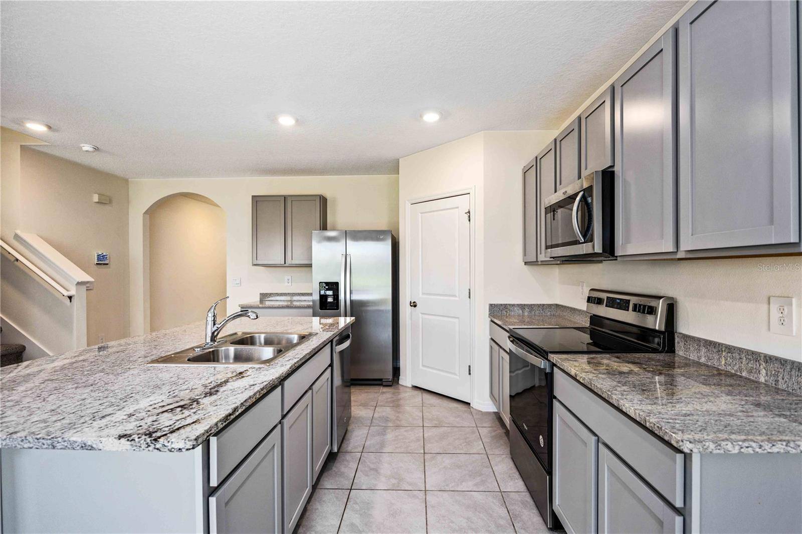 Bradenton, FL 34211,17308 RESERVA DR