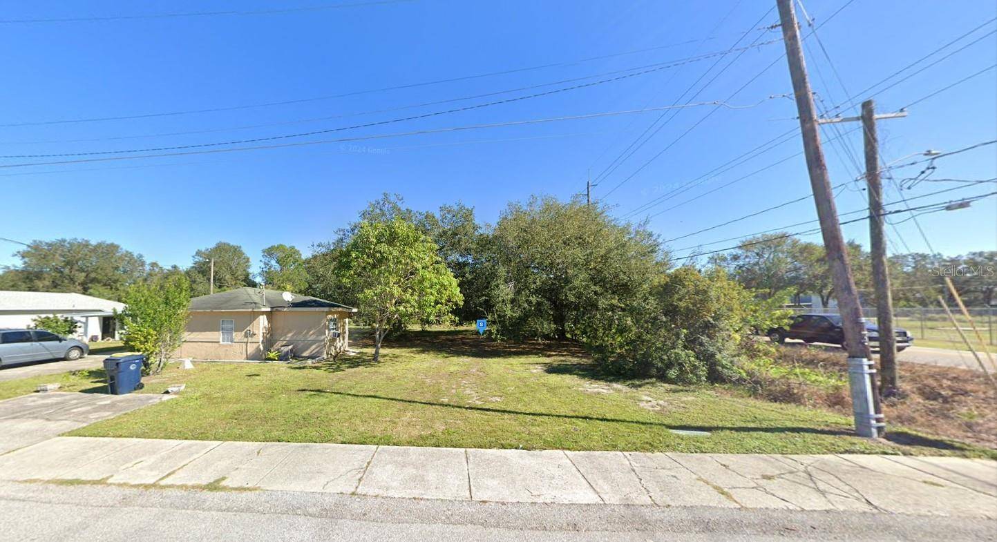 Auburndale, FL 33823,619 ASH ST