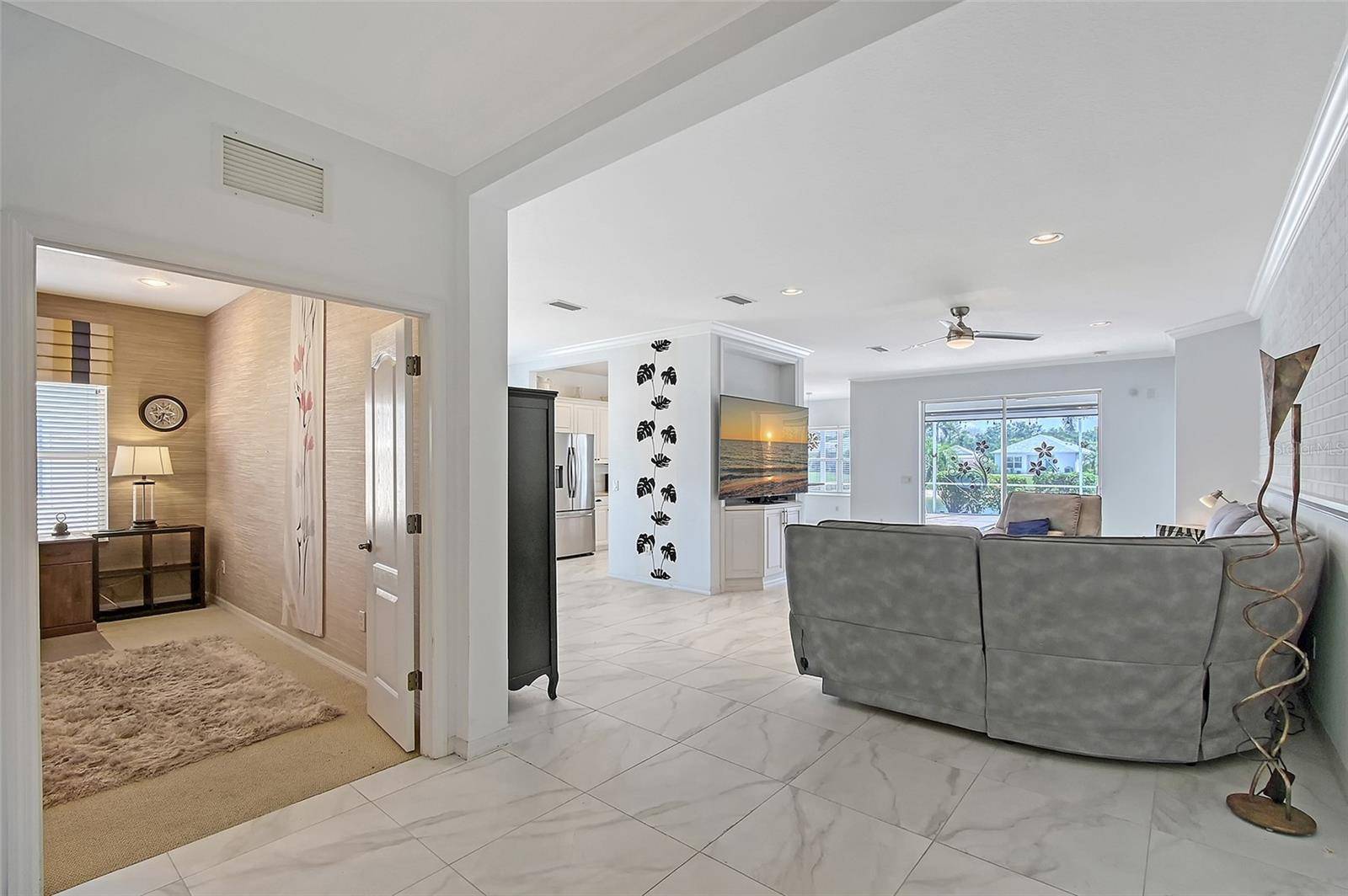 Bradenton, FL 34208,5320 TIDE POINT WAY