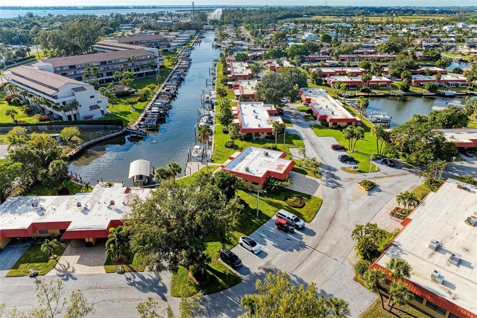 Bradenton, FL 34210,9409 CATALINA DR