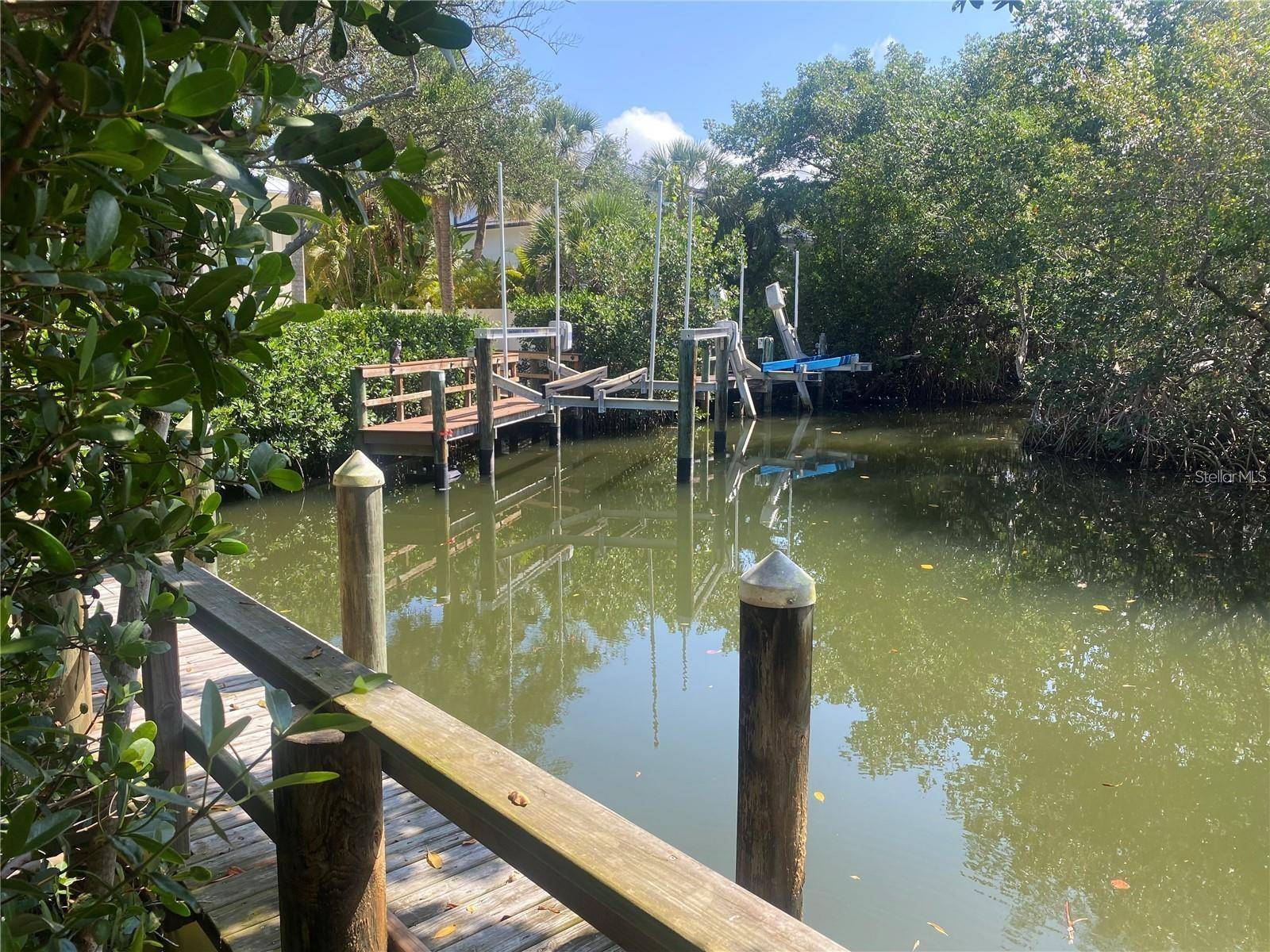Sarasota, FL 34242,OCEAN BLVD