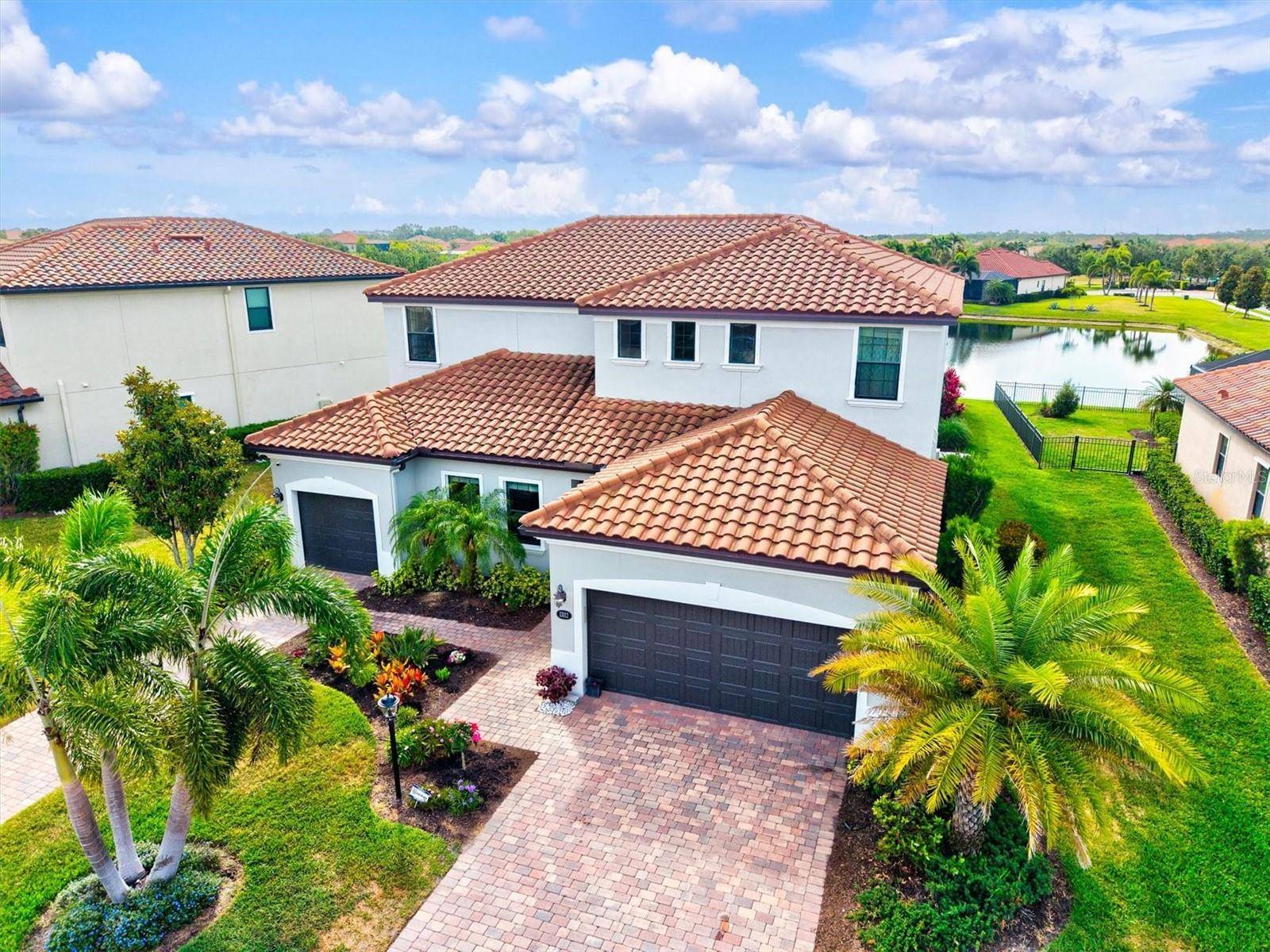 Bradenton, FL 34211,13112 SWIFTWATER WAY