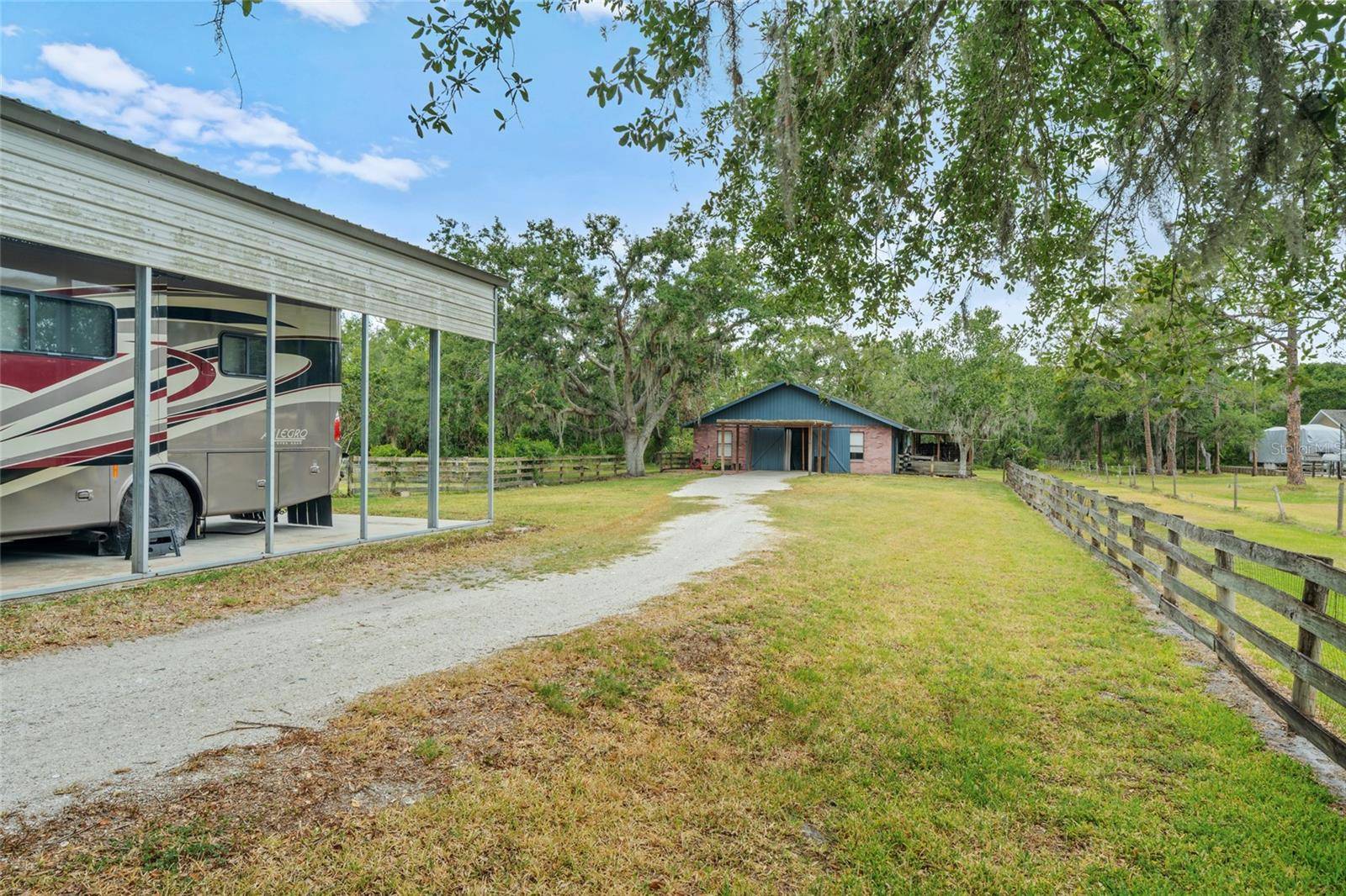 Sarasota, FL 34240,140 COWPEN LN