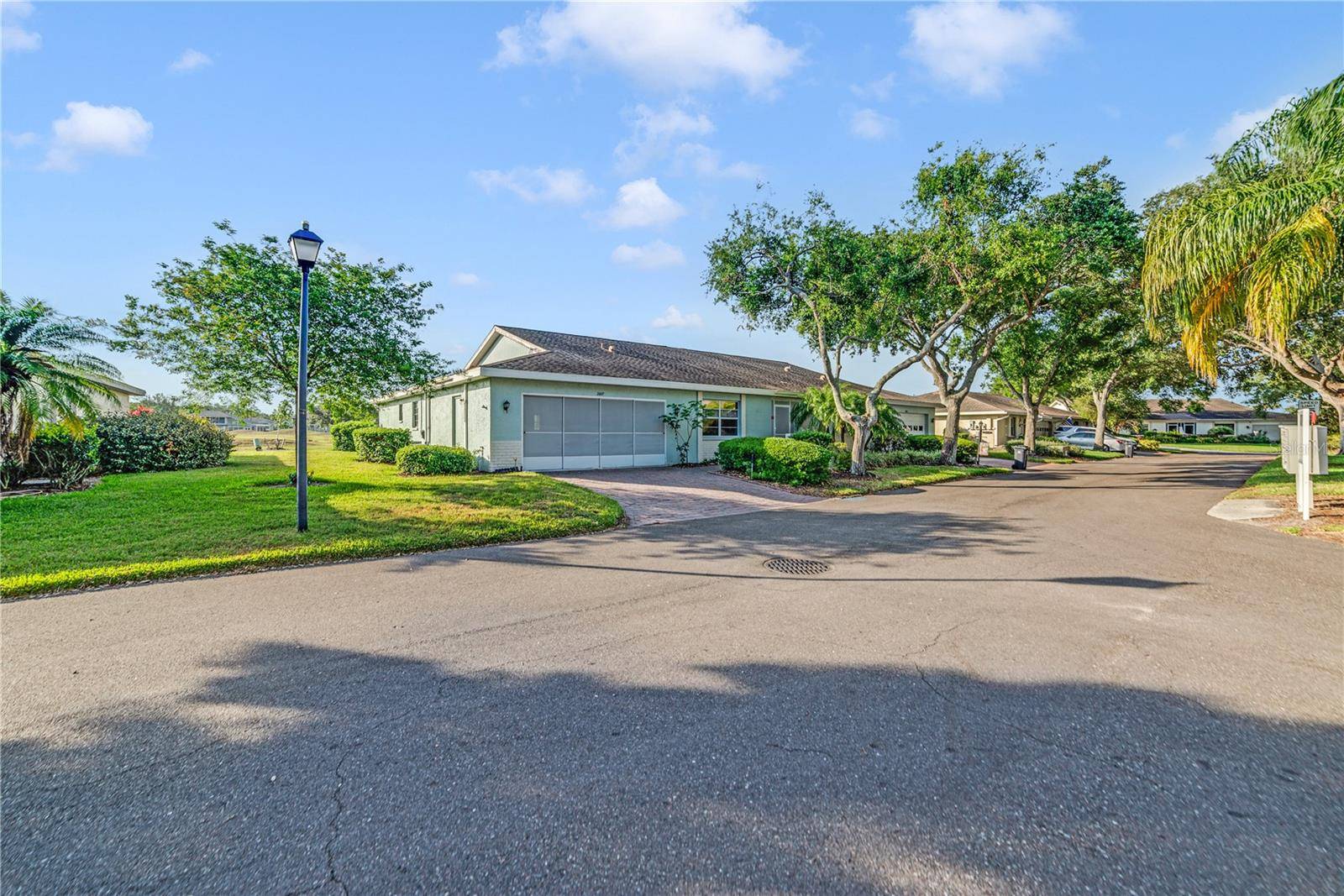 Sun City Center, FL 33573,2607 LANCASTER DR #35