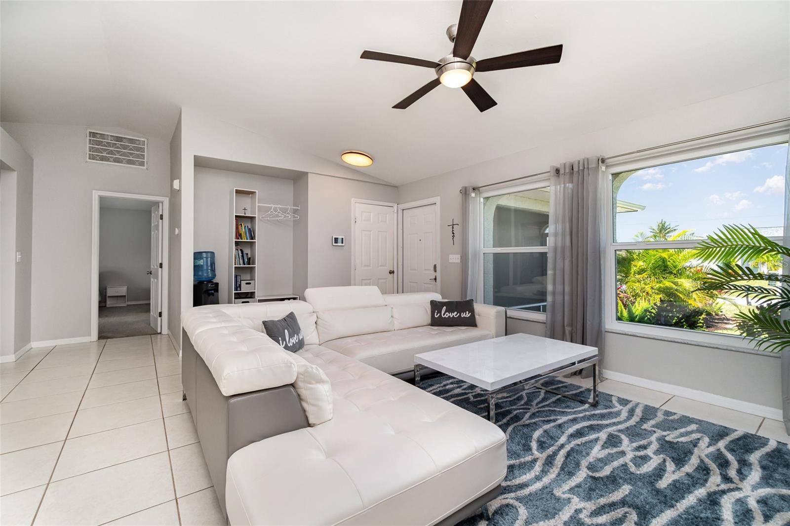 Cape Coral, FL 33914,844 SW 37TH ST