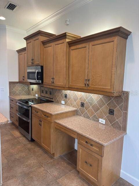 Bradenton, FL 34202,10228 SILVERADO CIR