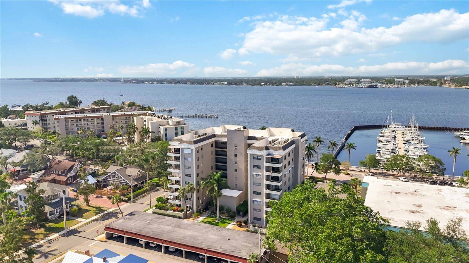 Bradenton, FL 34205,1400 1ST AVE W #203