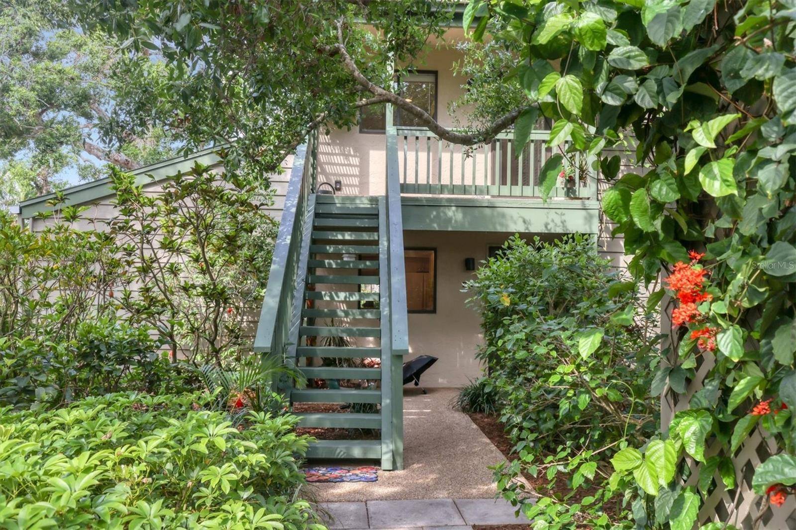 Sarasota, FL 34231,1609 BAYHOUSE POINT DR #232
