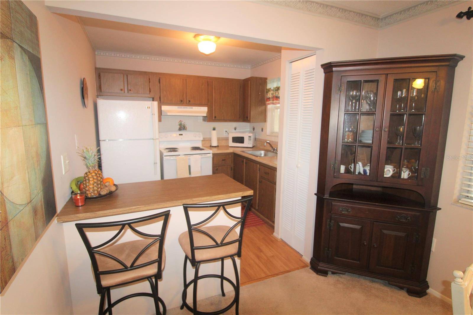 Bradenton, FL 34209,4480 IRONWOOD CIR #302A