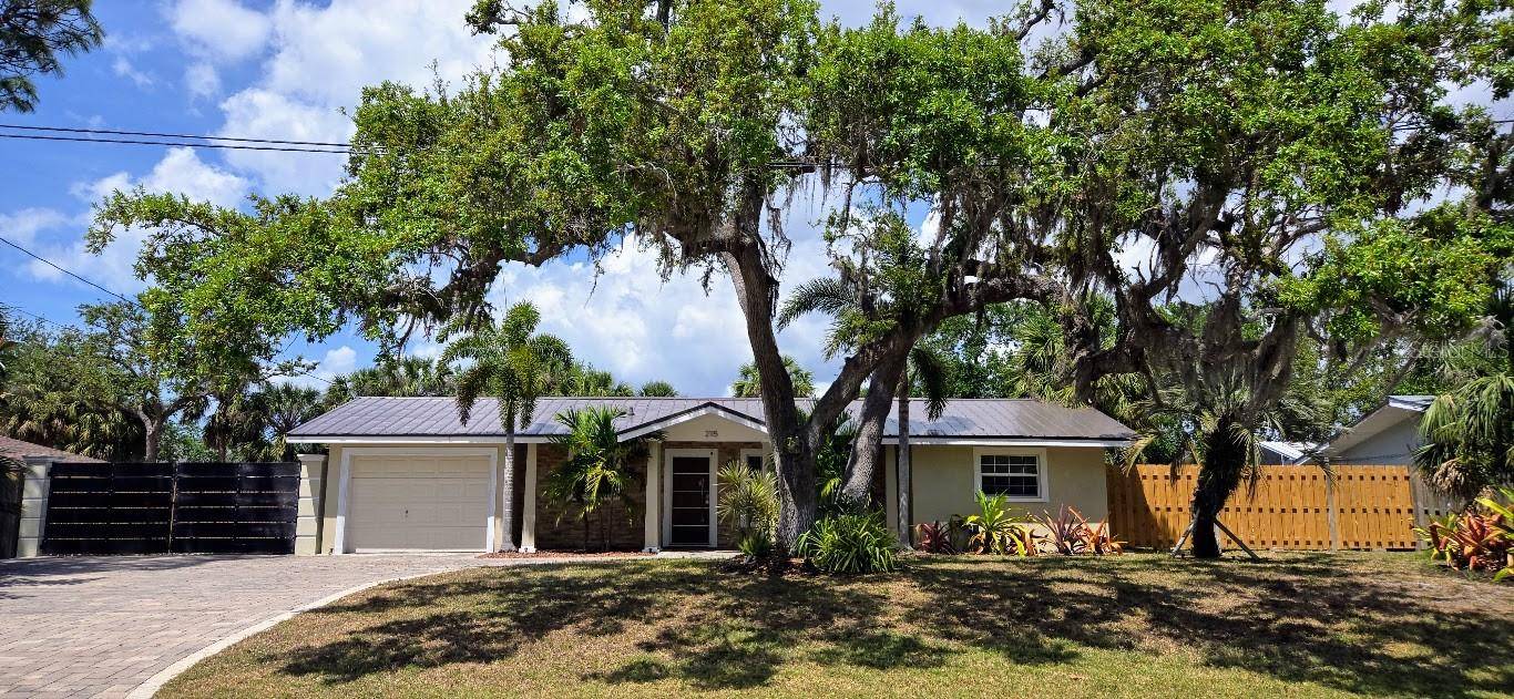 Sarasota, FL 34231,2115 ALVARADO LN