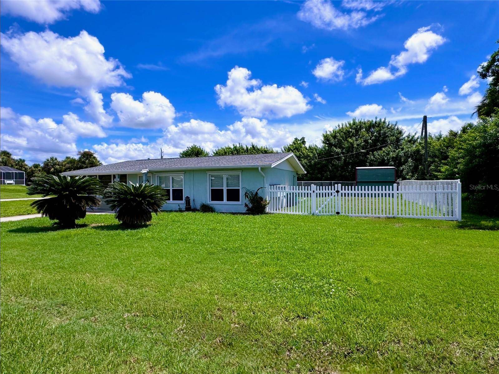 Punta Gorda, FL 33950,3600 WISTERIA PL