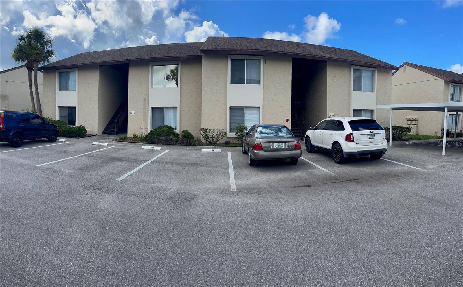 Sarasota, FL 34237,2624 HIDDEN LAKE DR N #C