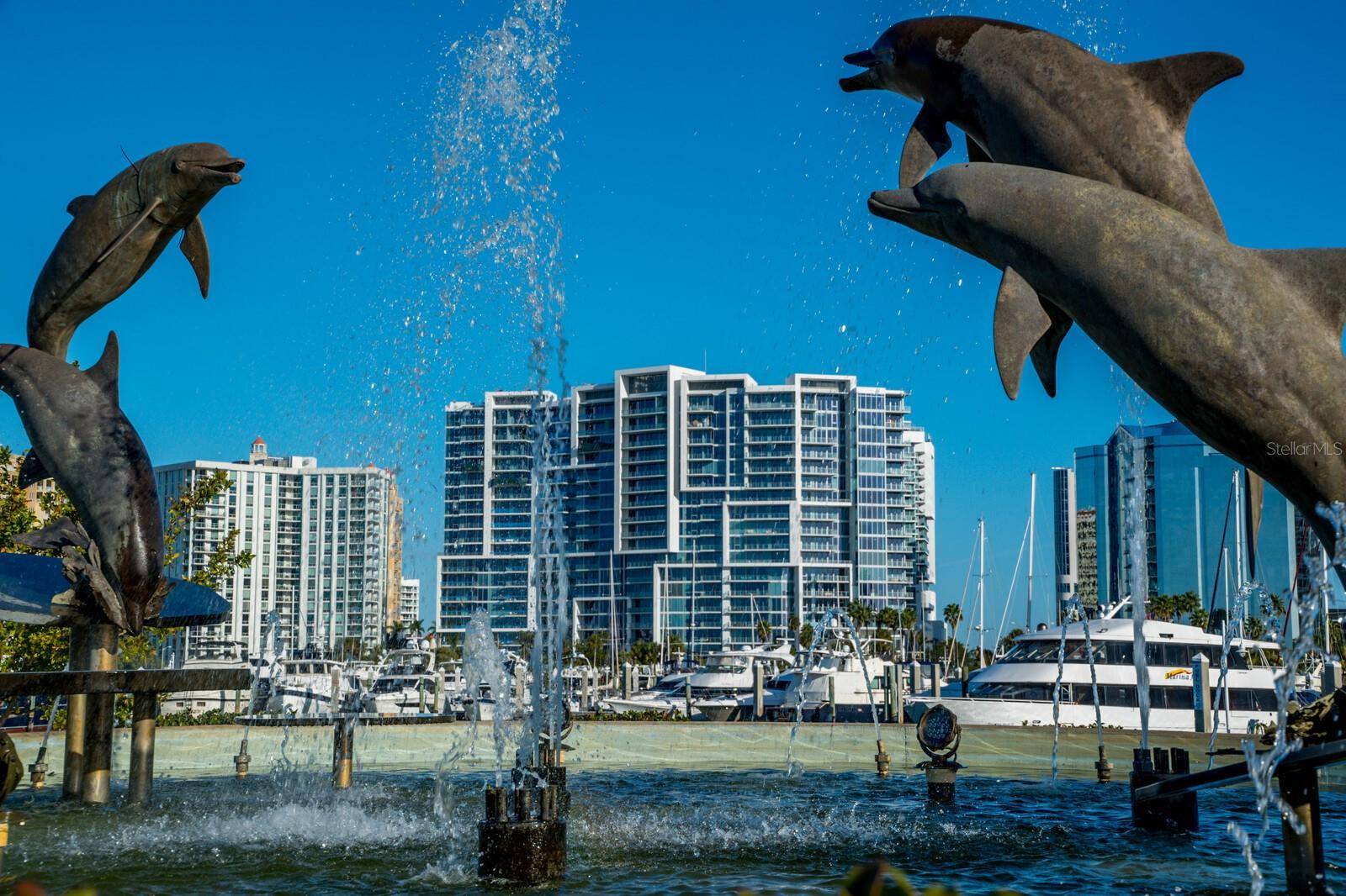 Sarasota, FL 34236,1155 N GULFSTREAM AVE #406