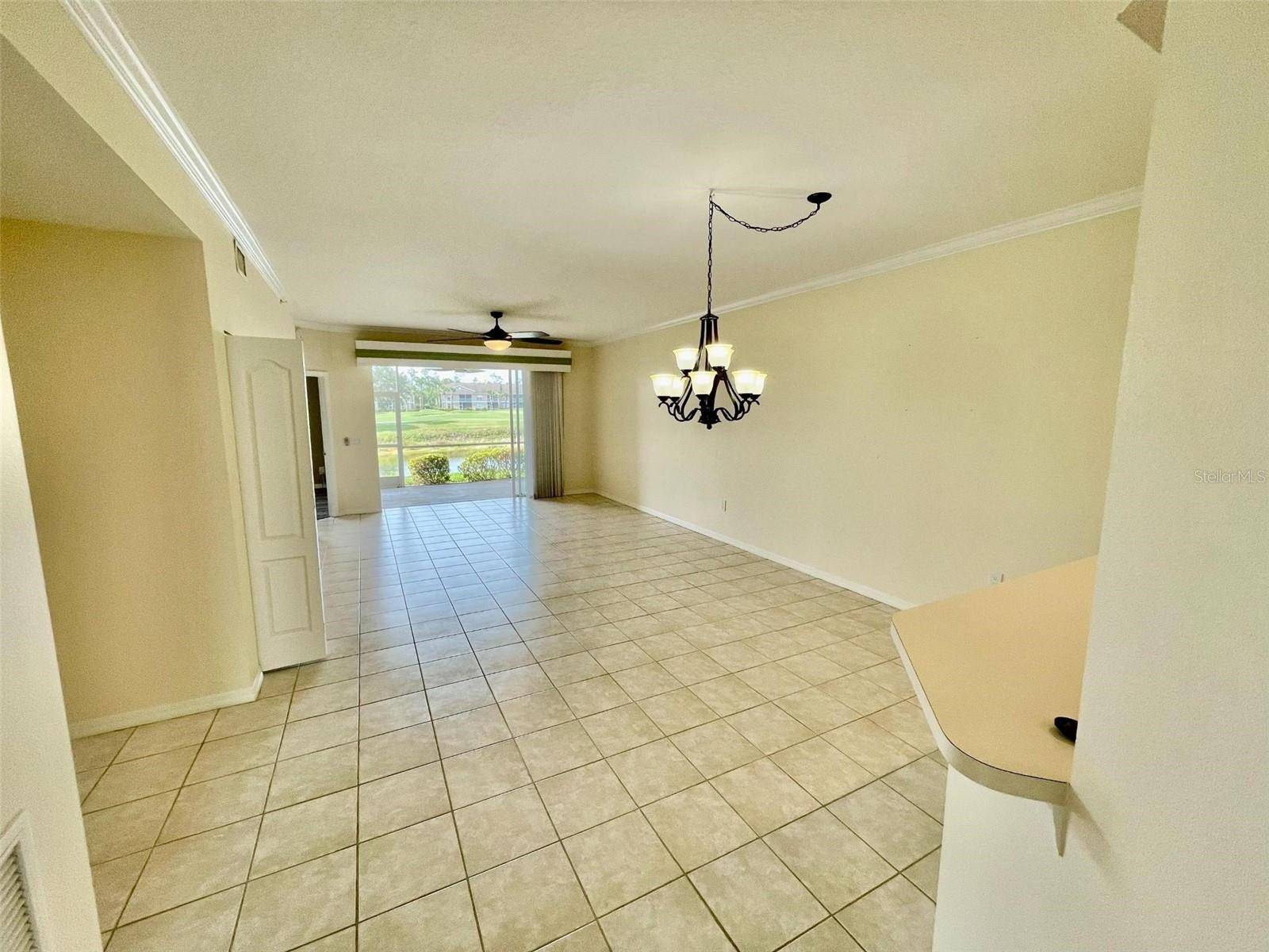 Sarasota, FL 34241,5330 HYLAND HILLS AVE #2311