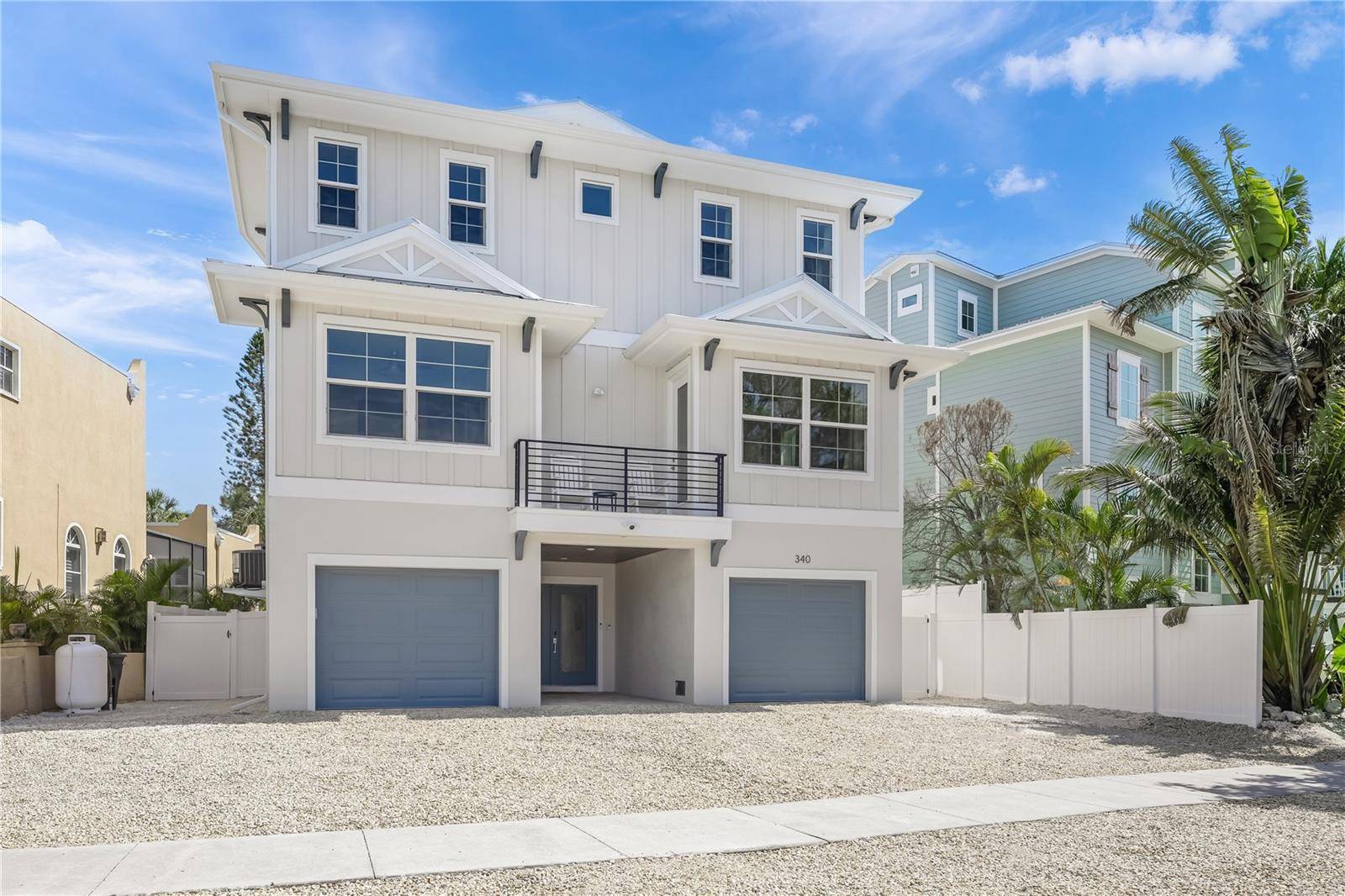 Sarasota, FL 34242,340 AVENIDA DE MAYO