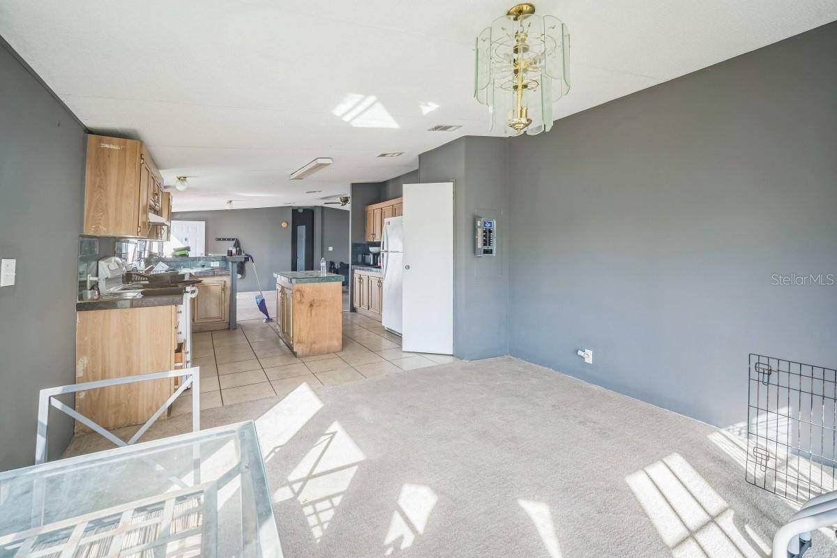 Tampa, FL 33615,5829 COVENTRY DR