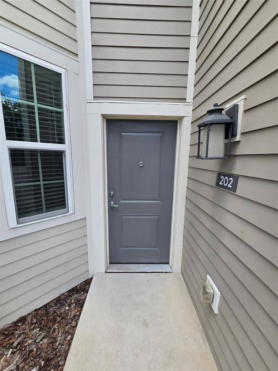 Bradenton, FL 34202,6545 BROOK VILLAGE CV #202