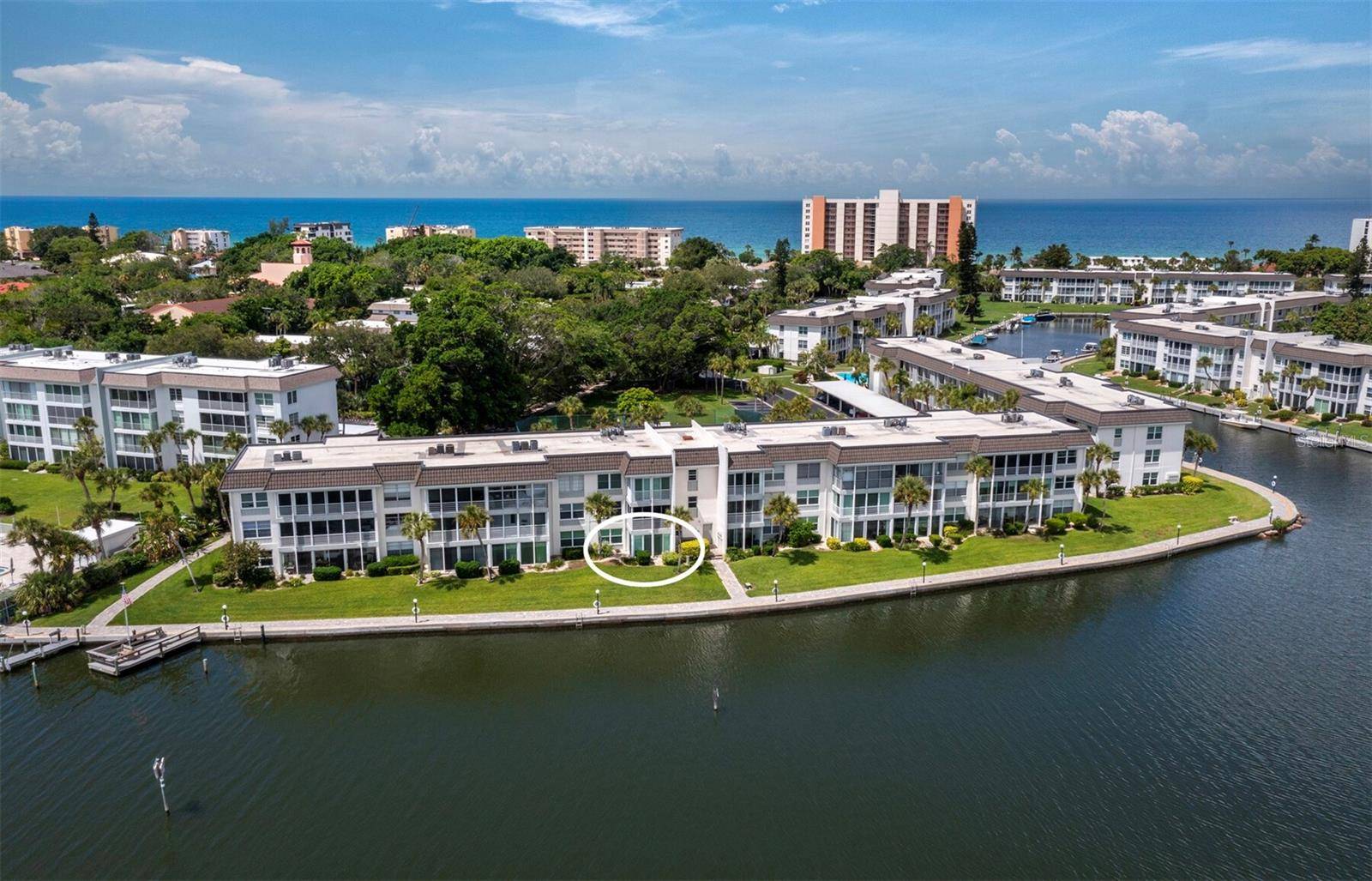 Longboat Key, FL 34228,4310 FALMOUTH DR #105