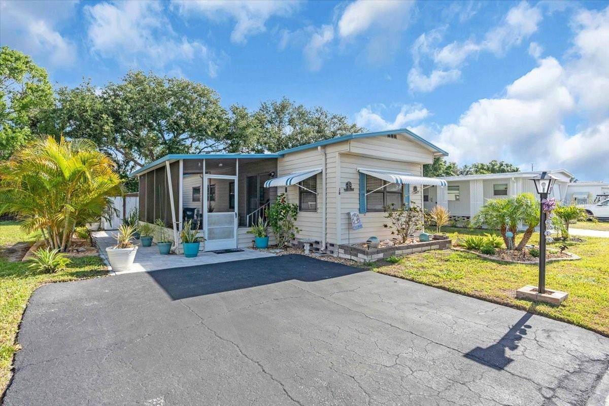Bradenton, FL 34203,5316 53RD AVE E #Q8