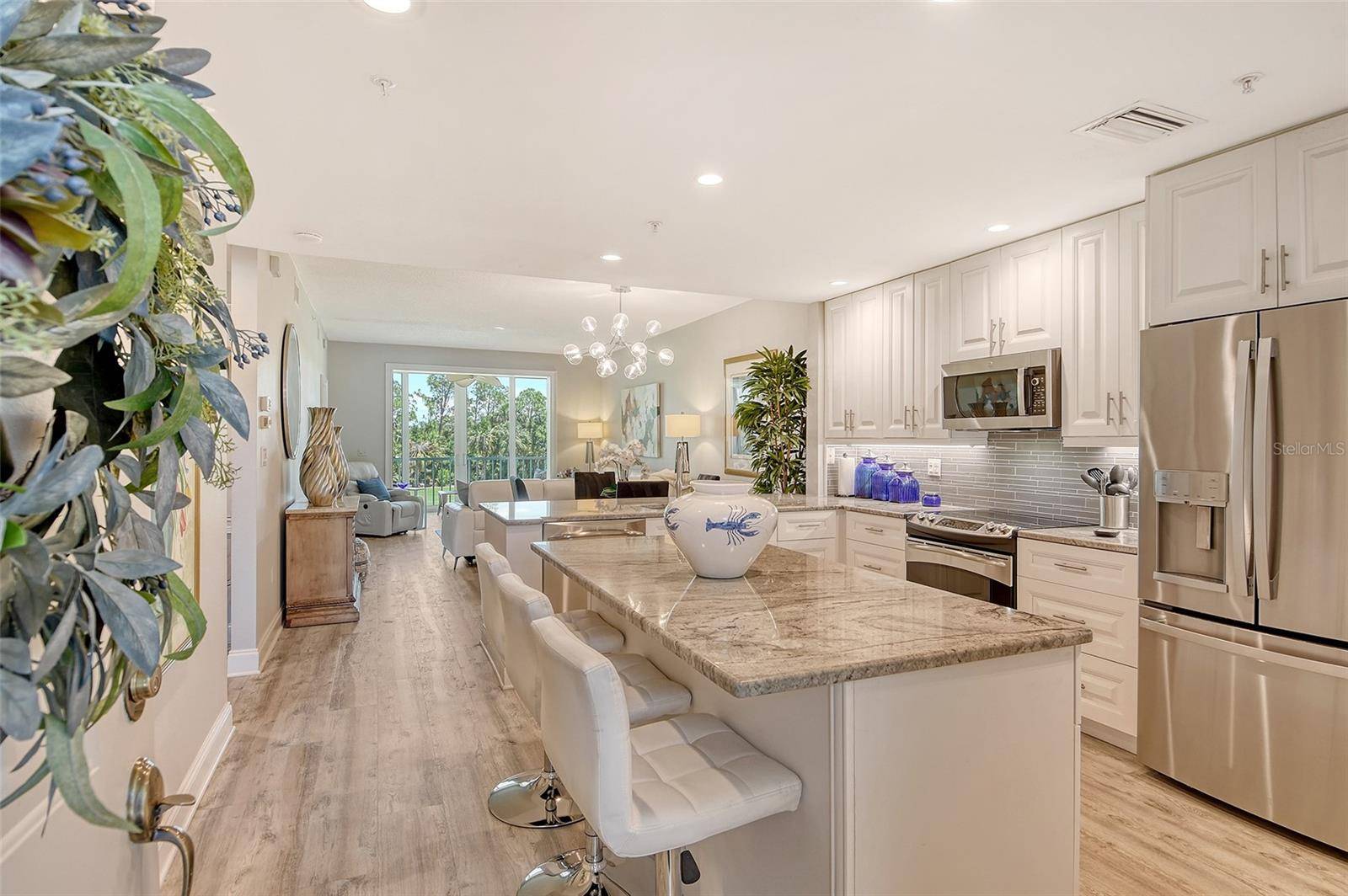 Sarasota, FL 34238,8735 OLDE HICKORY AVE #8205