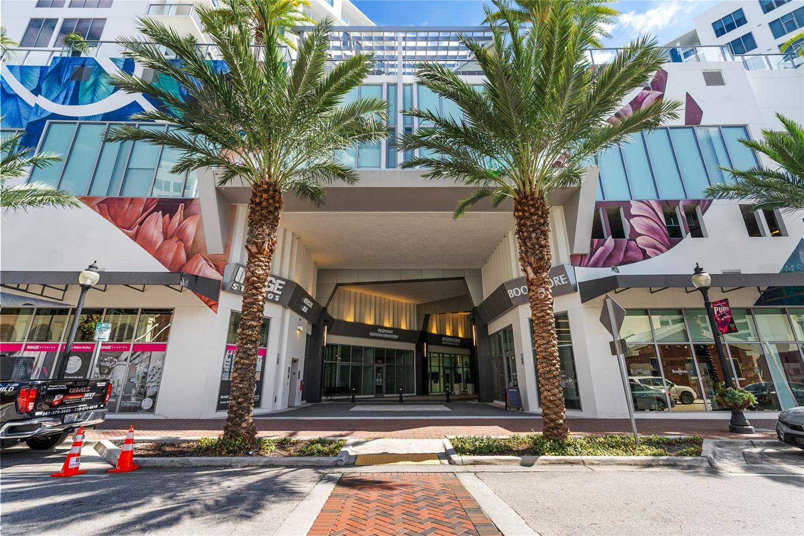 Sarasota, FL 34236,111 S PINEAPPLE AVE #918