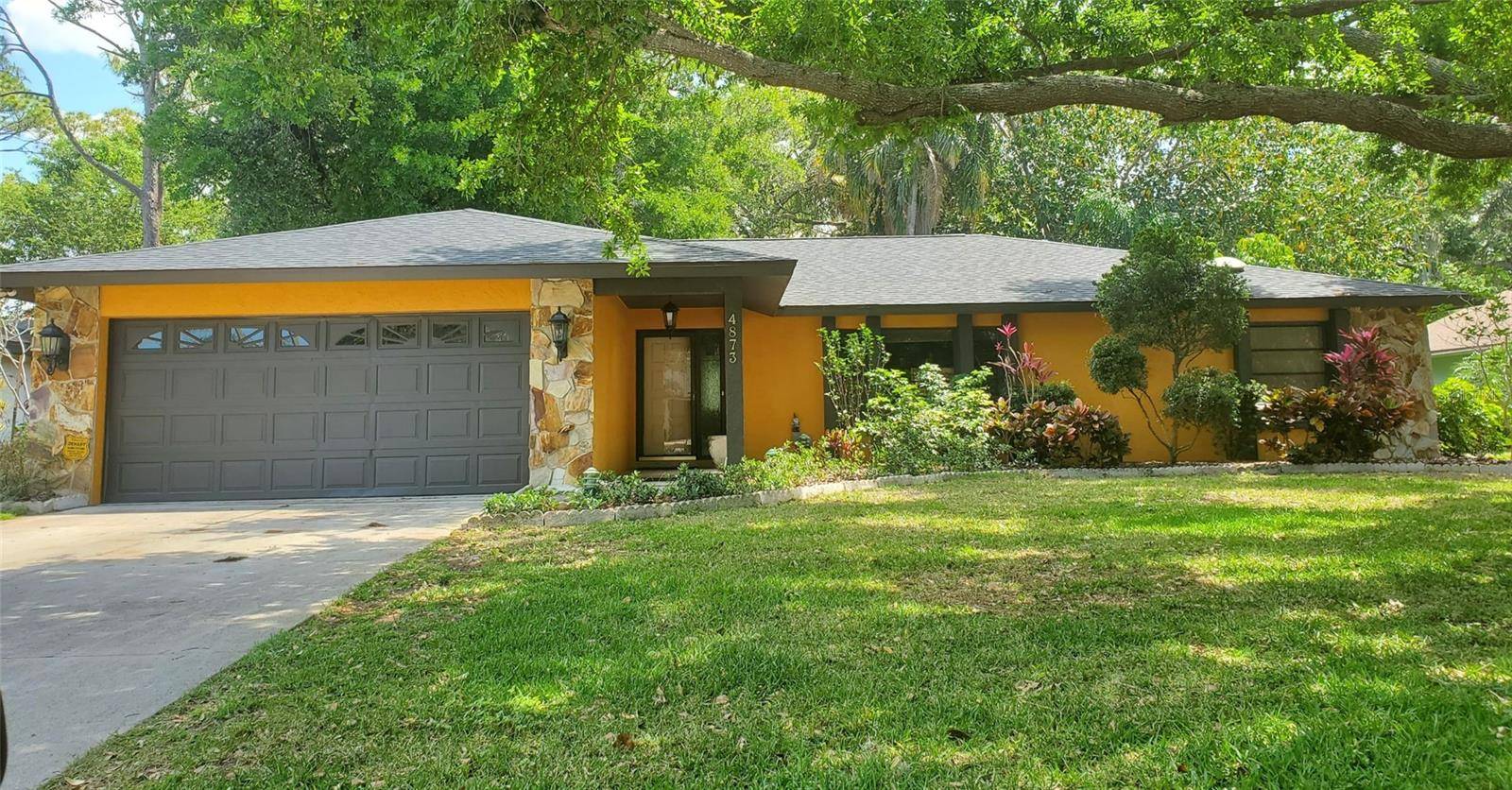 Sarasota, FL 34233,4873 HUNTLEIGH DR