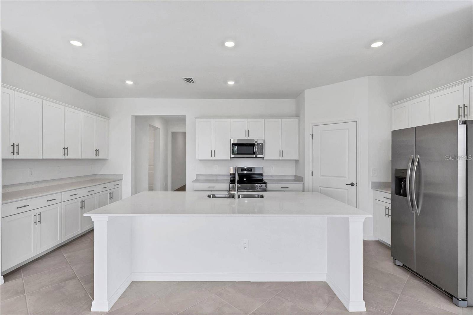 Venice, FL 34293,19075 CABERNET CT